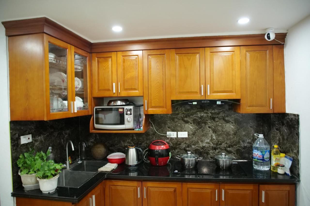 Centre Alley House & Travel Homestay