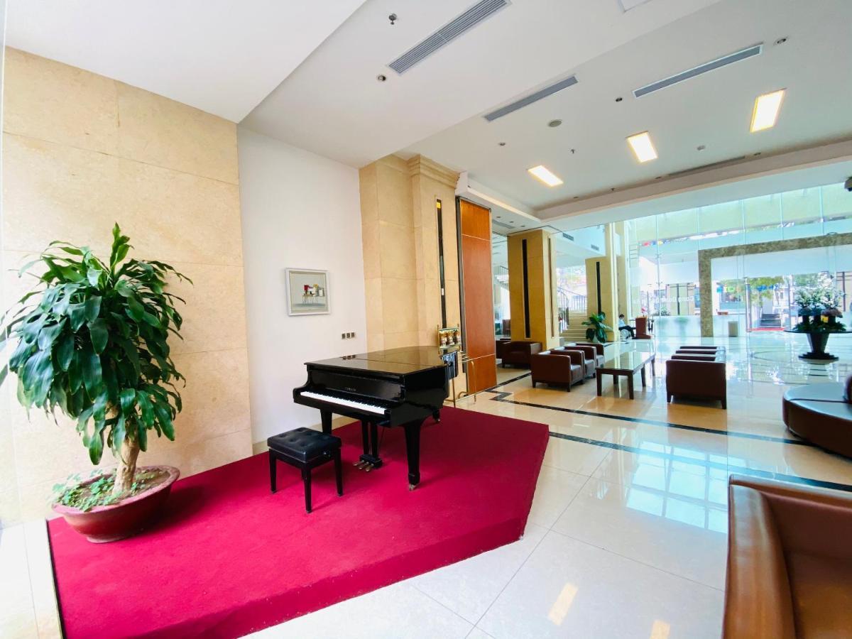 Khach San Cong Doan Quang Ba Hotel