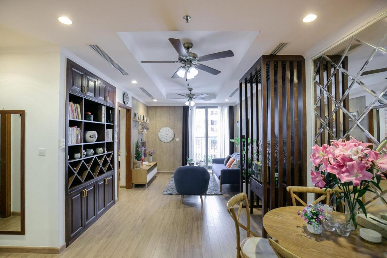 Bom Homes- Vinhomes Times City- Service