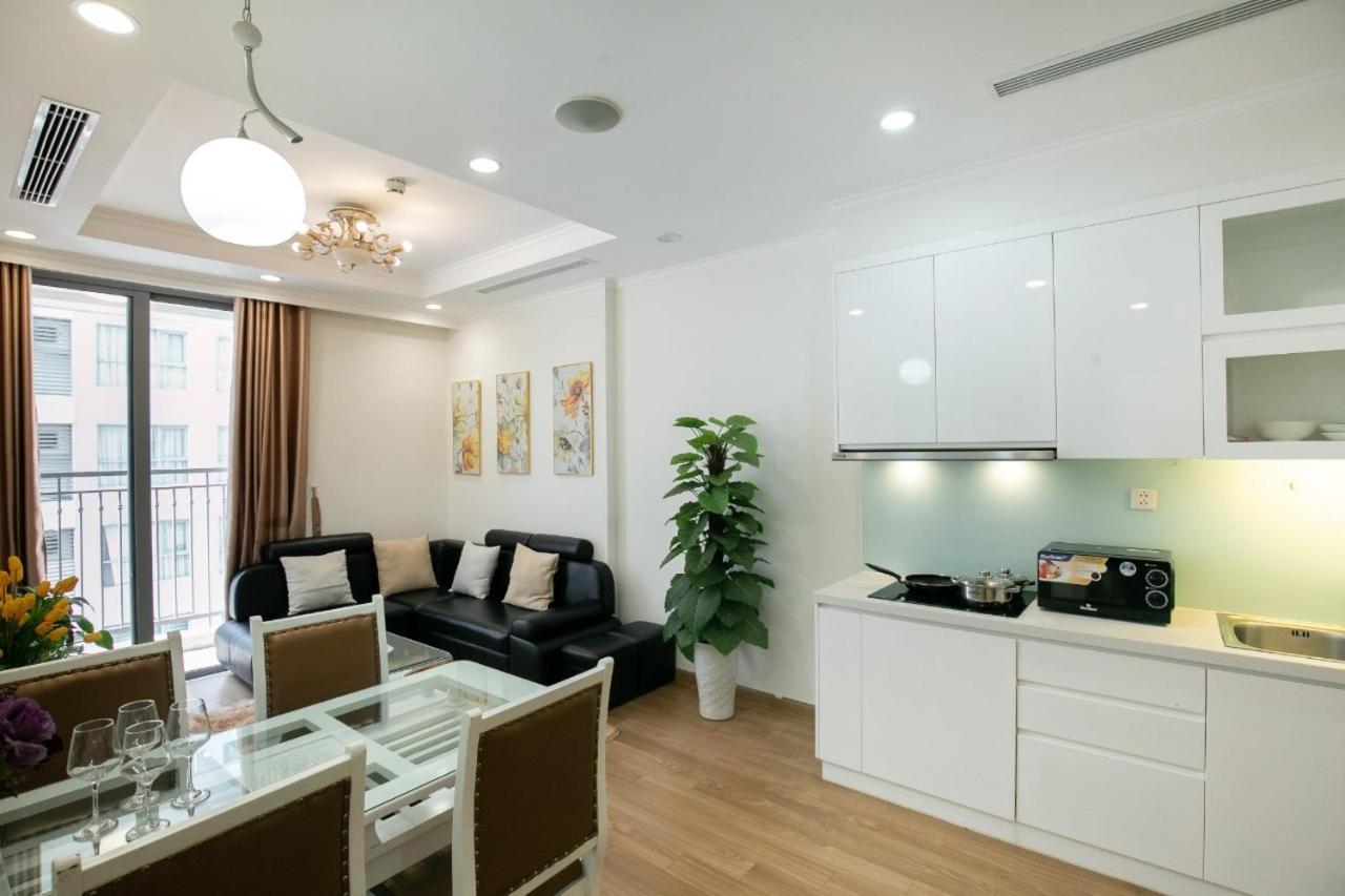 Apartment Bom Homes- Vinhomes Timescity- 2br- Service *