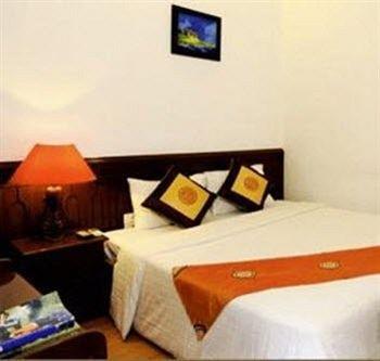 Real Vietnam Hotel