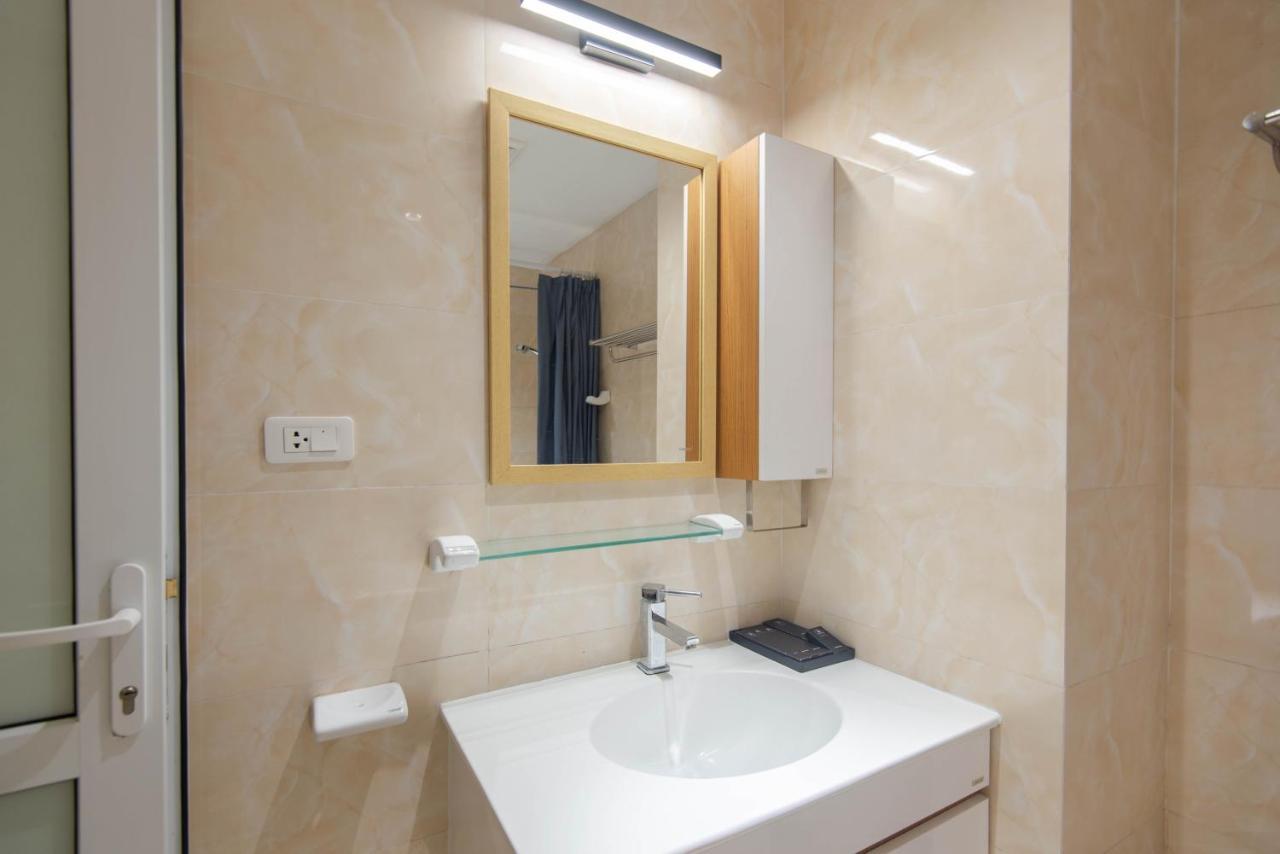 22housing 48 Phan Ke Binh Hanoi