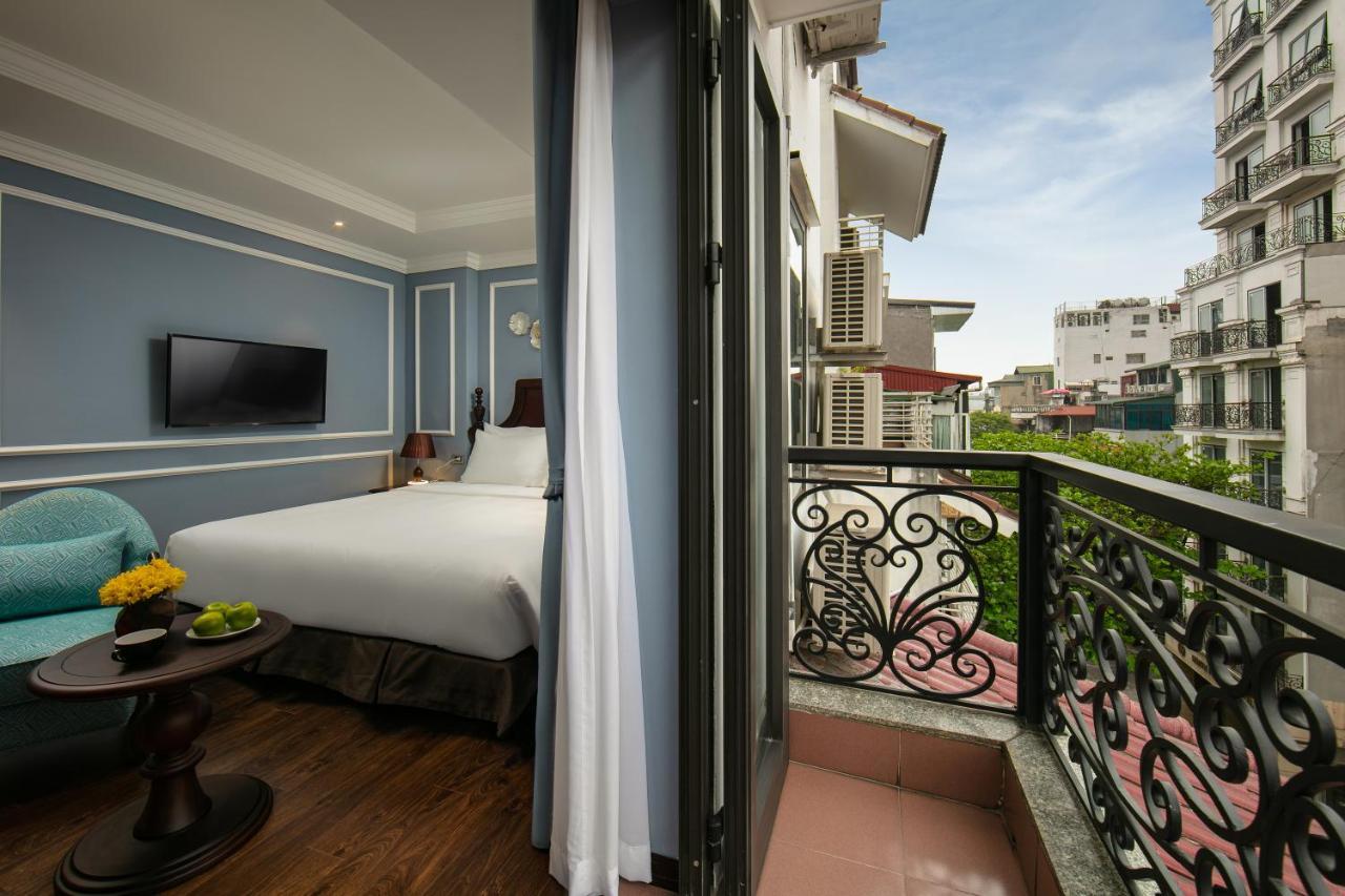 Romantique De Hanoi