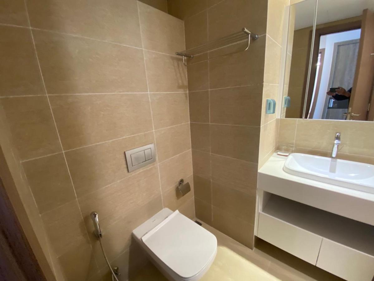 Apartment Fujihousing - Vinhomes Metropolis *