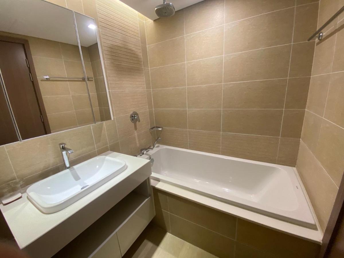 Apartment Fujihousing - Vinhomes Metropolis Hanoi
