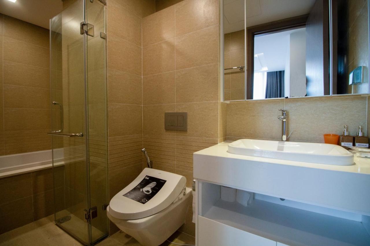 Apartment Fujihousing - Vinhomes Metropolis Hanoi