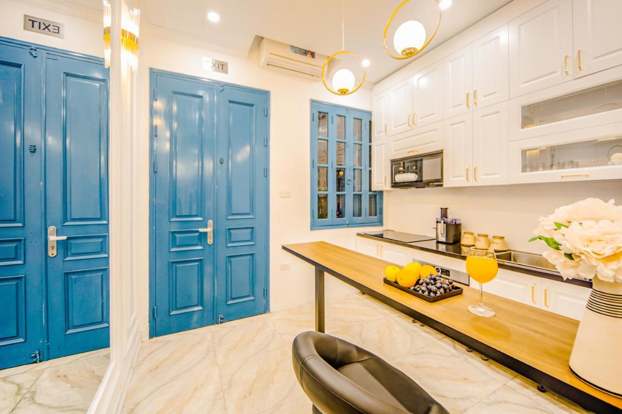 Opera House Hotel 3*