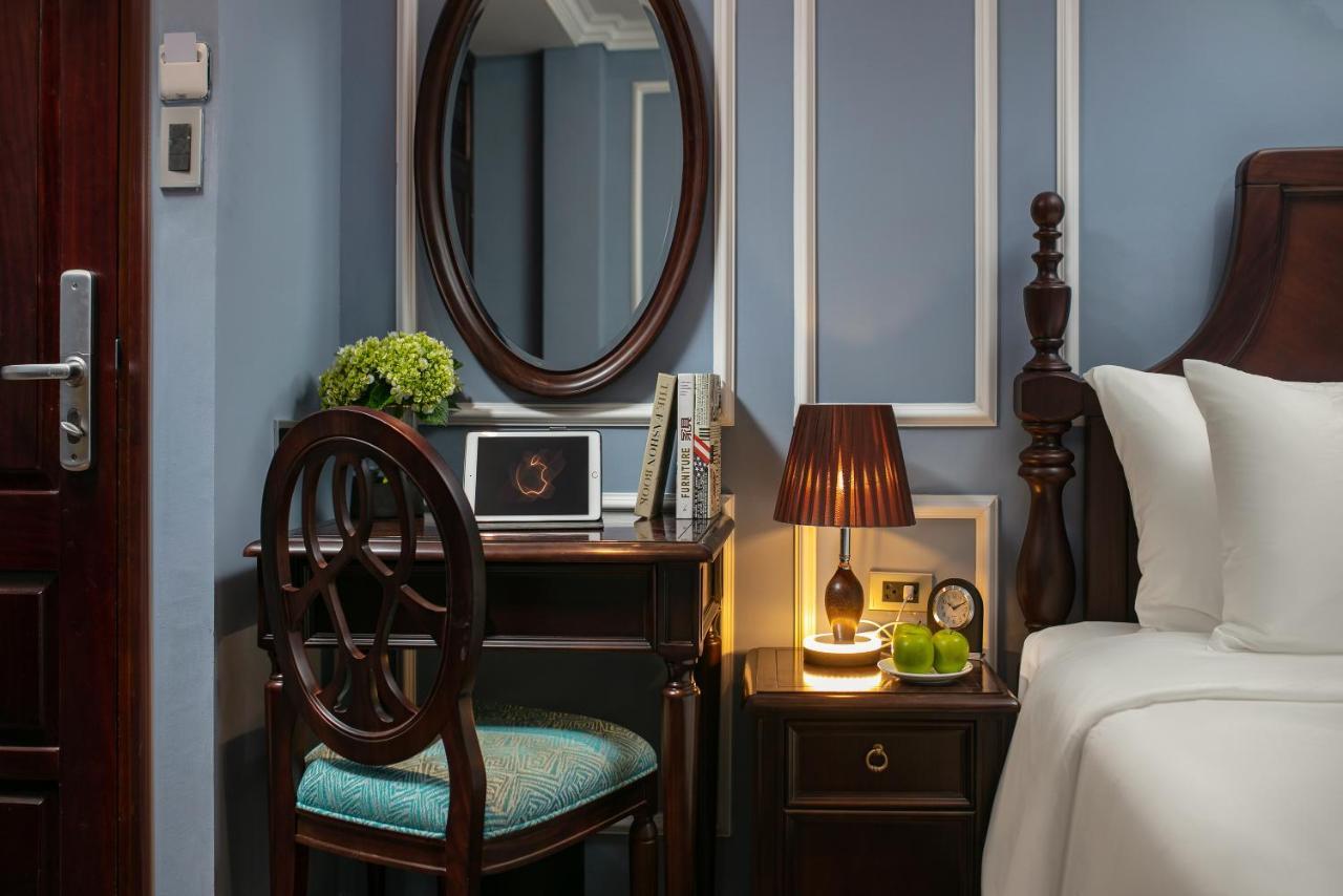 Romantique De Hotel 4*