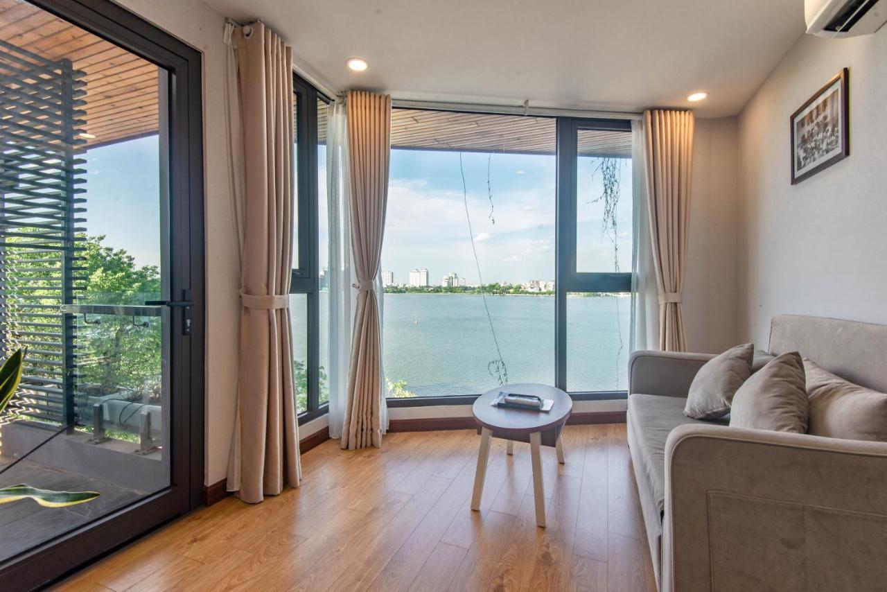 22housing Luxury Westlake View Apartment Hanoi