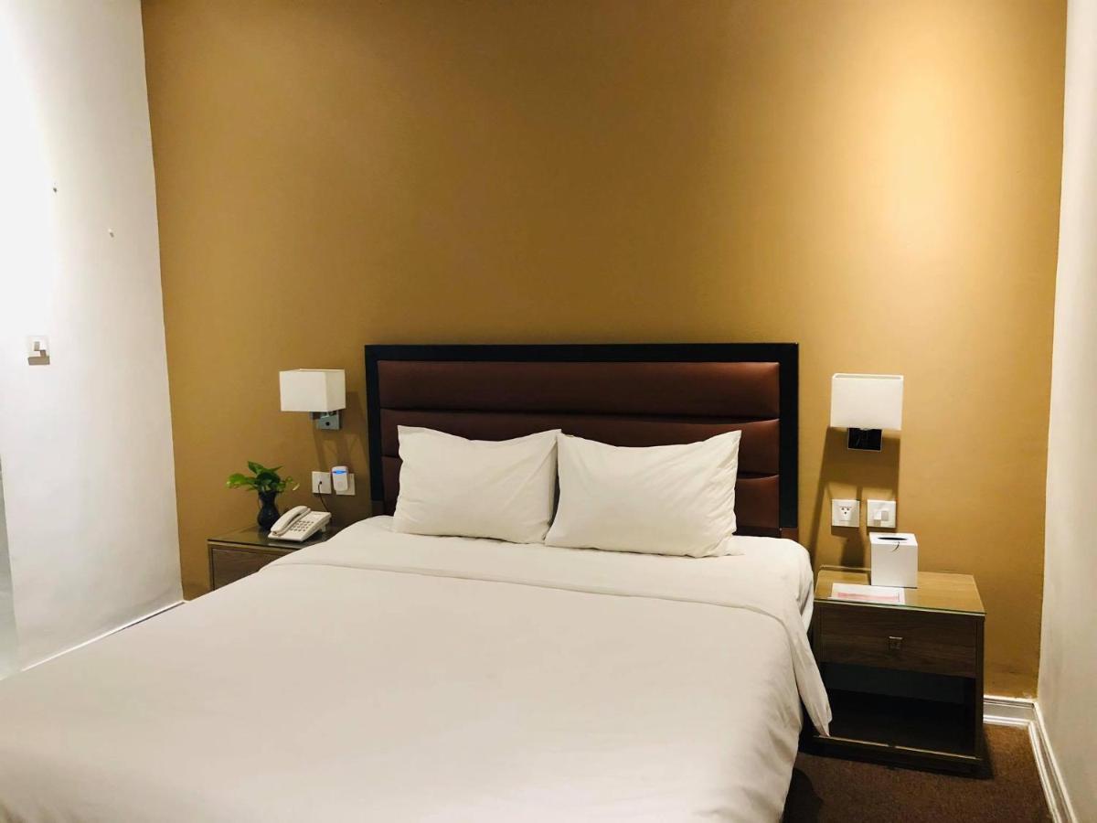 Hotel Vy House