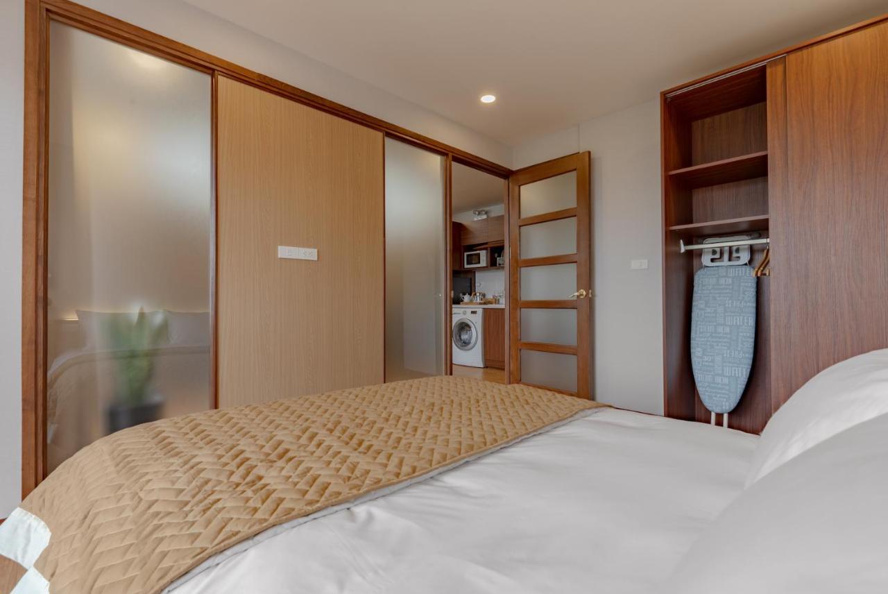 22housing Luxury Westlake View * Hanoi