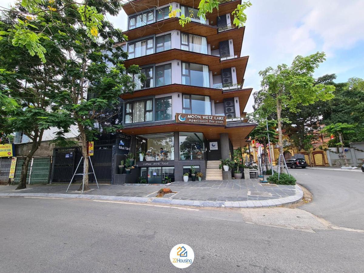 Apartment 22land Moon West