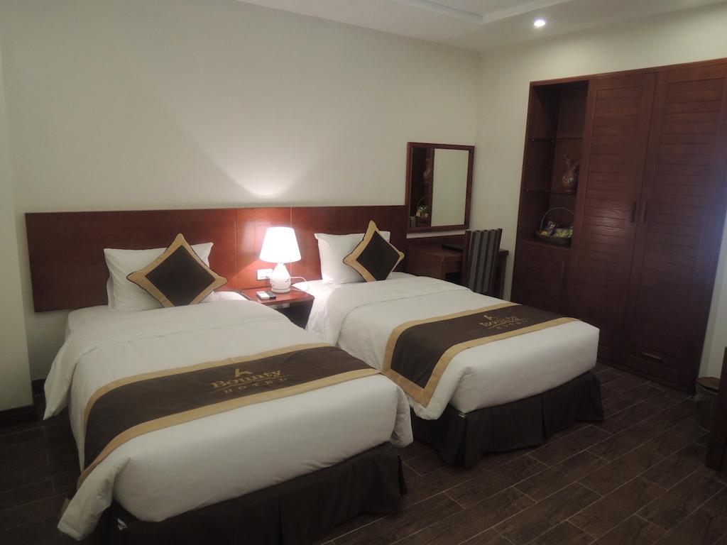 Hotel Bounty 3*