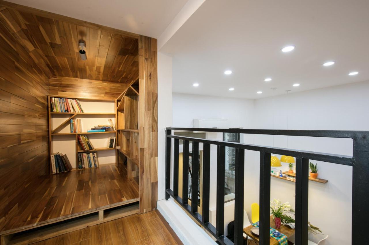 Apartment Holly's Hidden Nest In Prime Location No Lift *