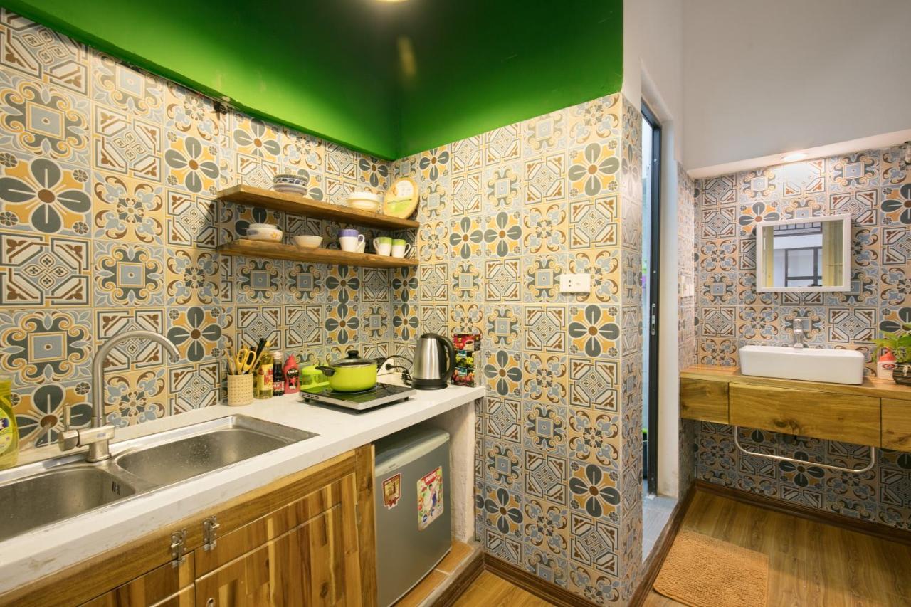 Holly's Hidden Nest In Prime Location No Lift Apartment Hanoi