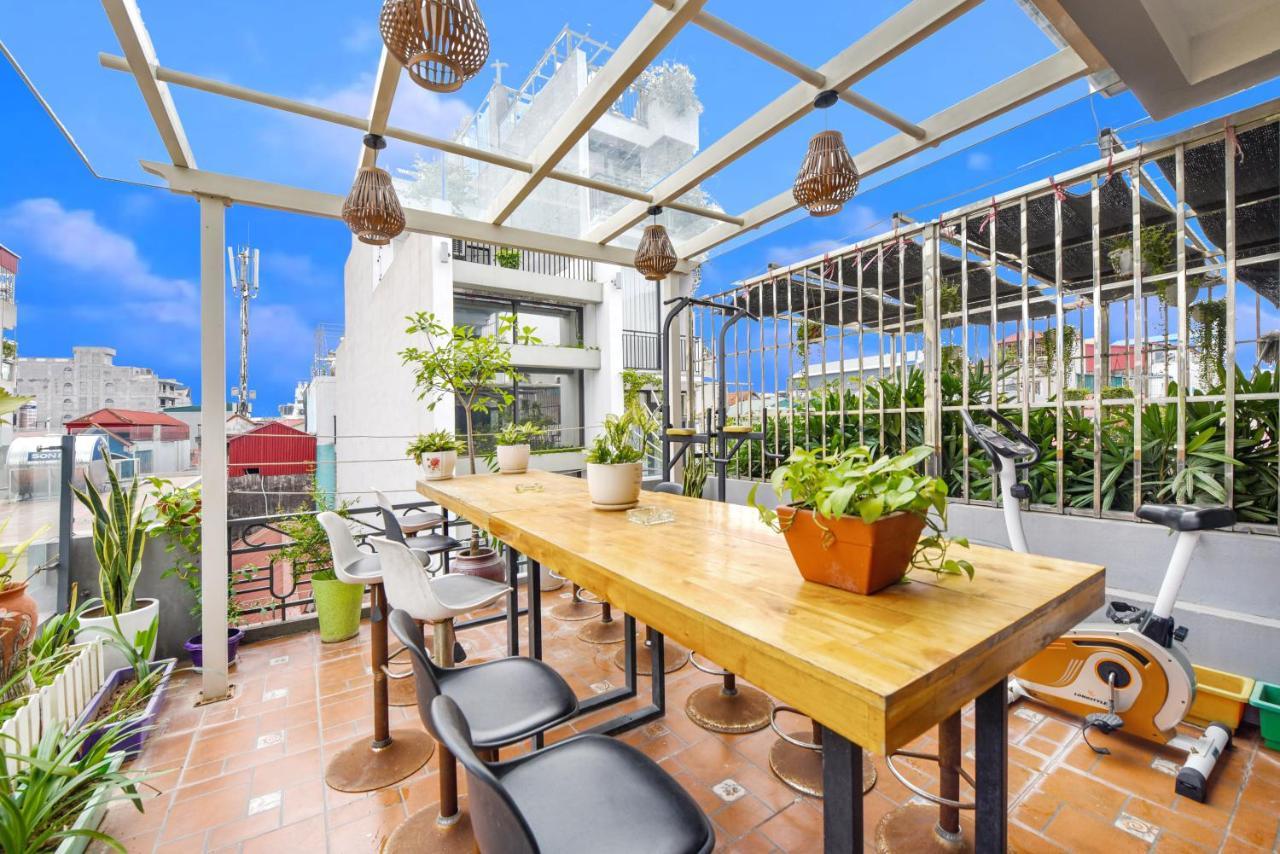 Ty House Managed By Lily Apartment Hanoi