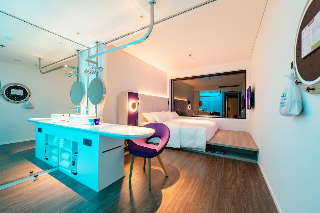 Hotel Tru By Hilton Hanoi Station Hanoi
