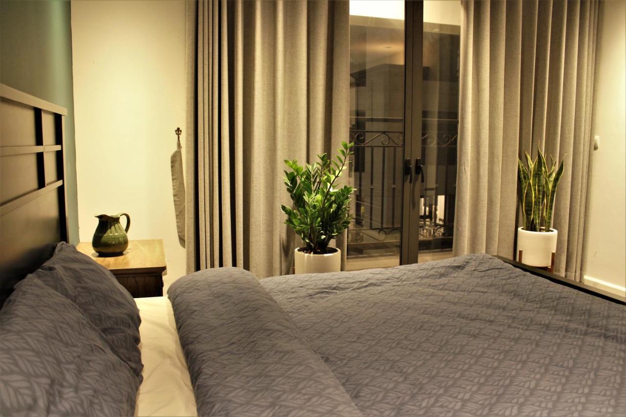 Highrise By Westlake, Luxury Suites Managed By Cohost * Hanoi
