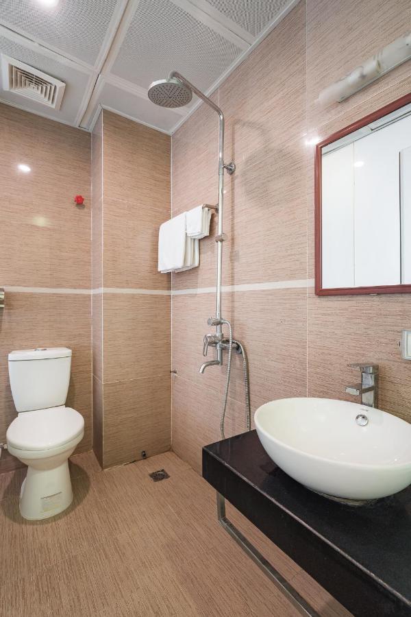Hotel Oyo 210 Saki