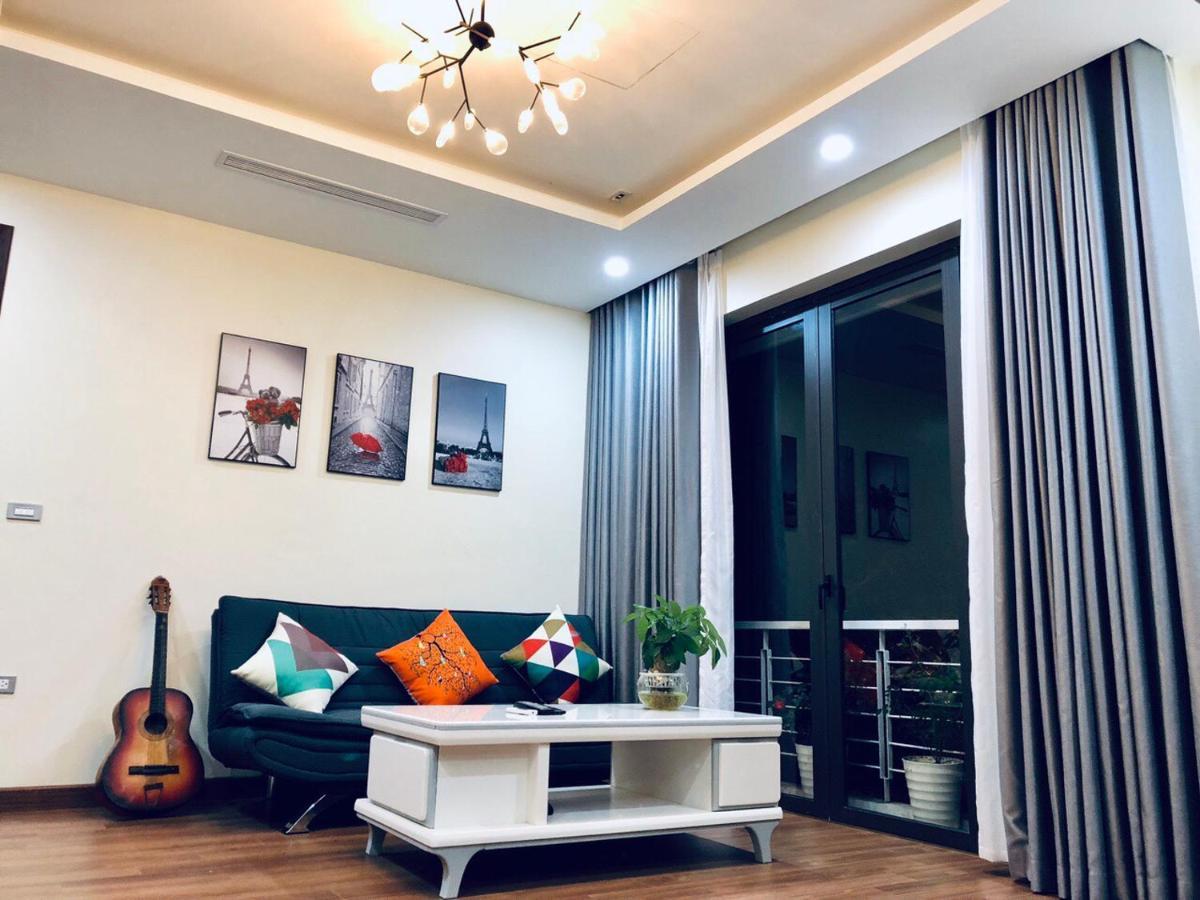 Xanh & Luxury Vila Hanoi