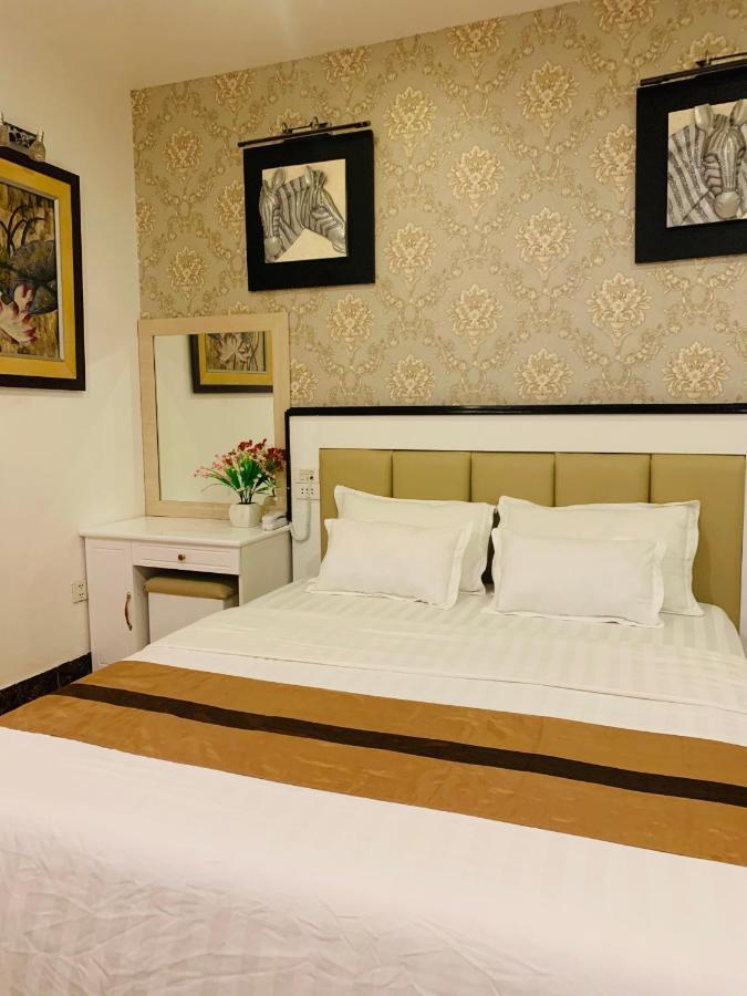Khách sạn Nhất Ly Hà Nội