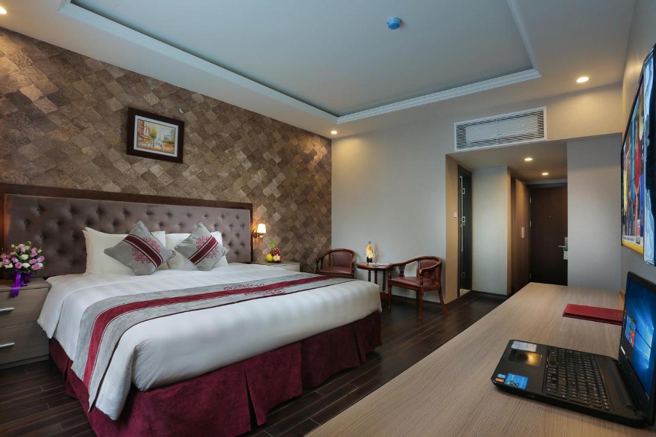Hotel Oasis 3*