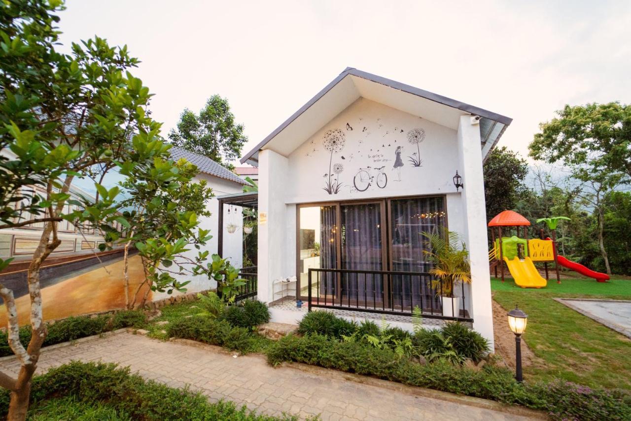 Dream Thạch Thất Venue Travel *