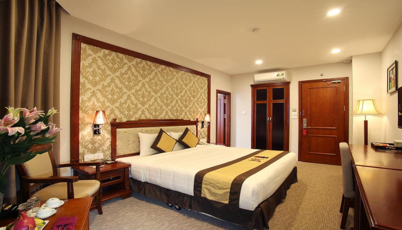 Western Hotel 4*
