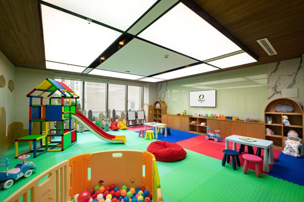Oakwood Apartment *