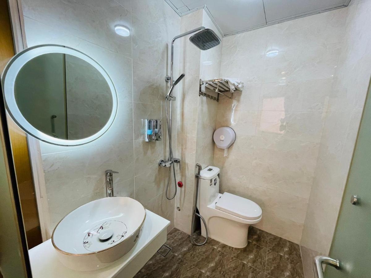 A&em Hotel *