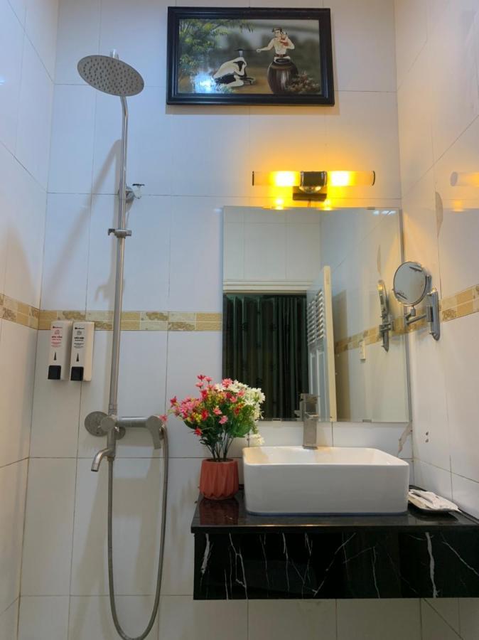 Khách sạn Nhất Ly Hà Nội