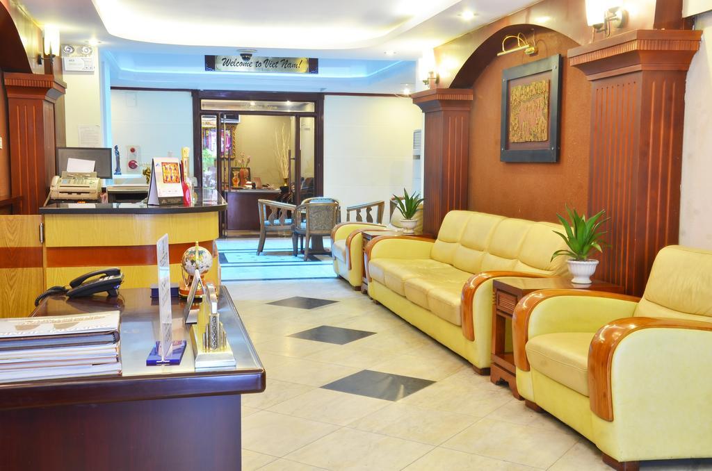 Atrium Hotel 3*