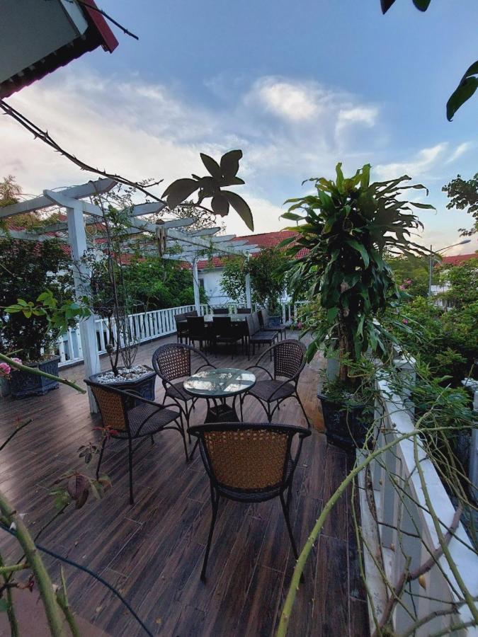 Xanh Thach That - Venue Travel