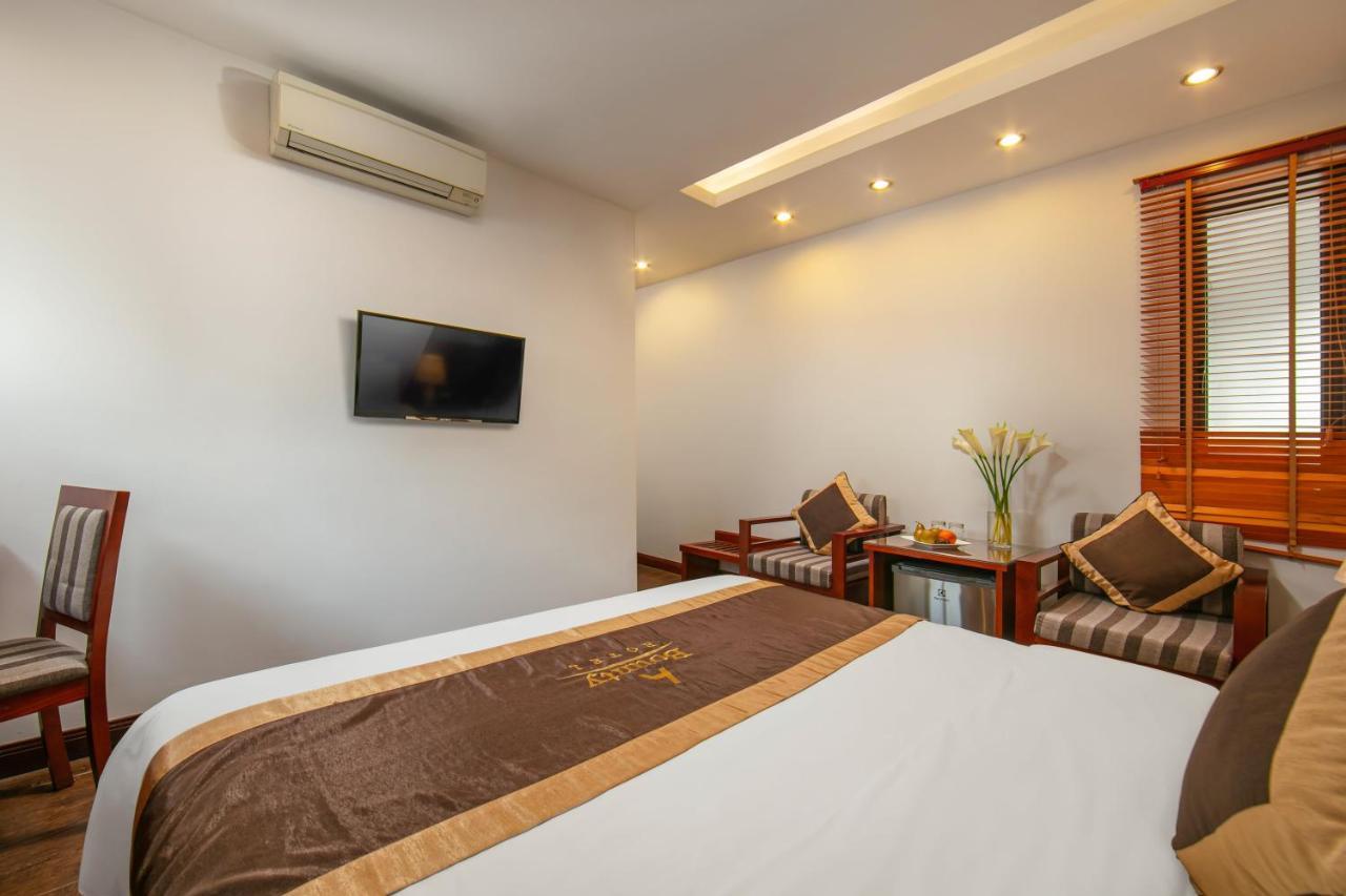 Bounty Hotel