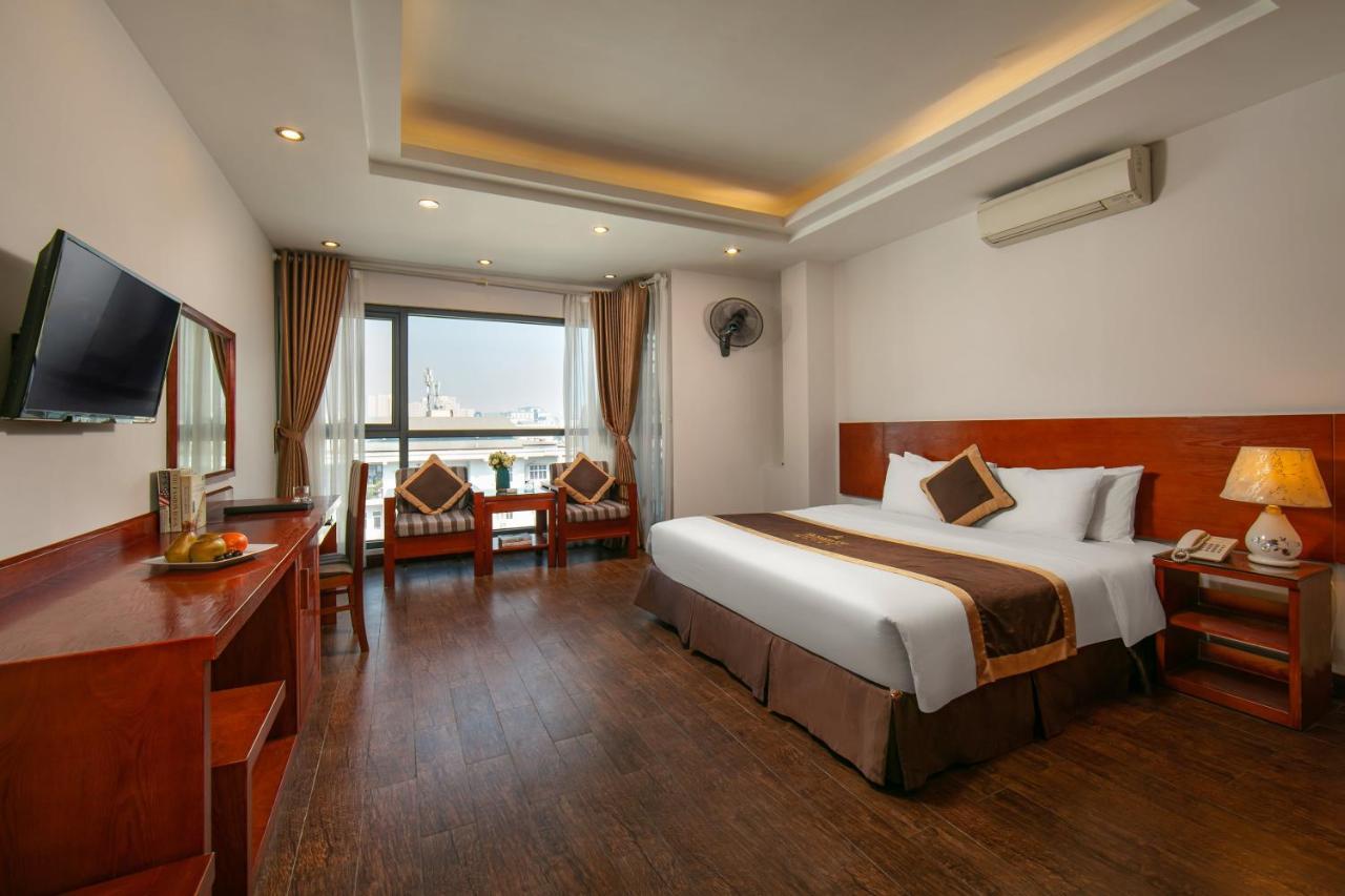 Bounty Hotel