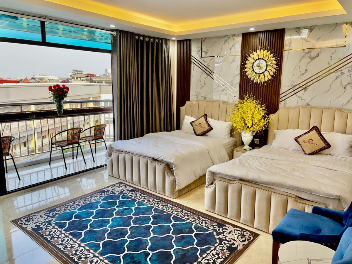 The Royal Near West 3*