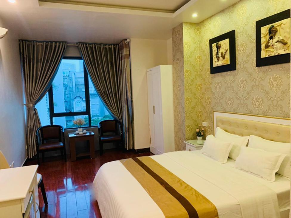 Khách sạn Nhất Ly