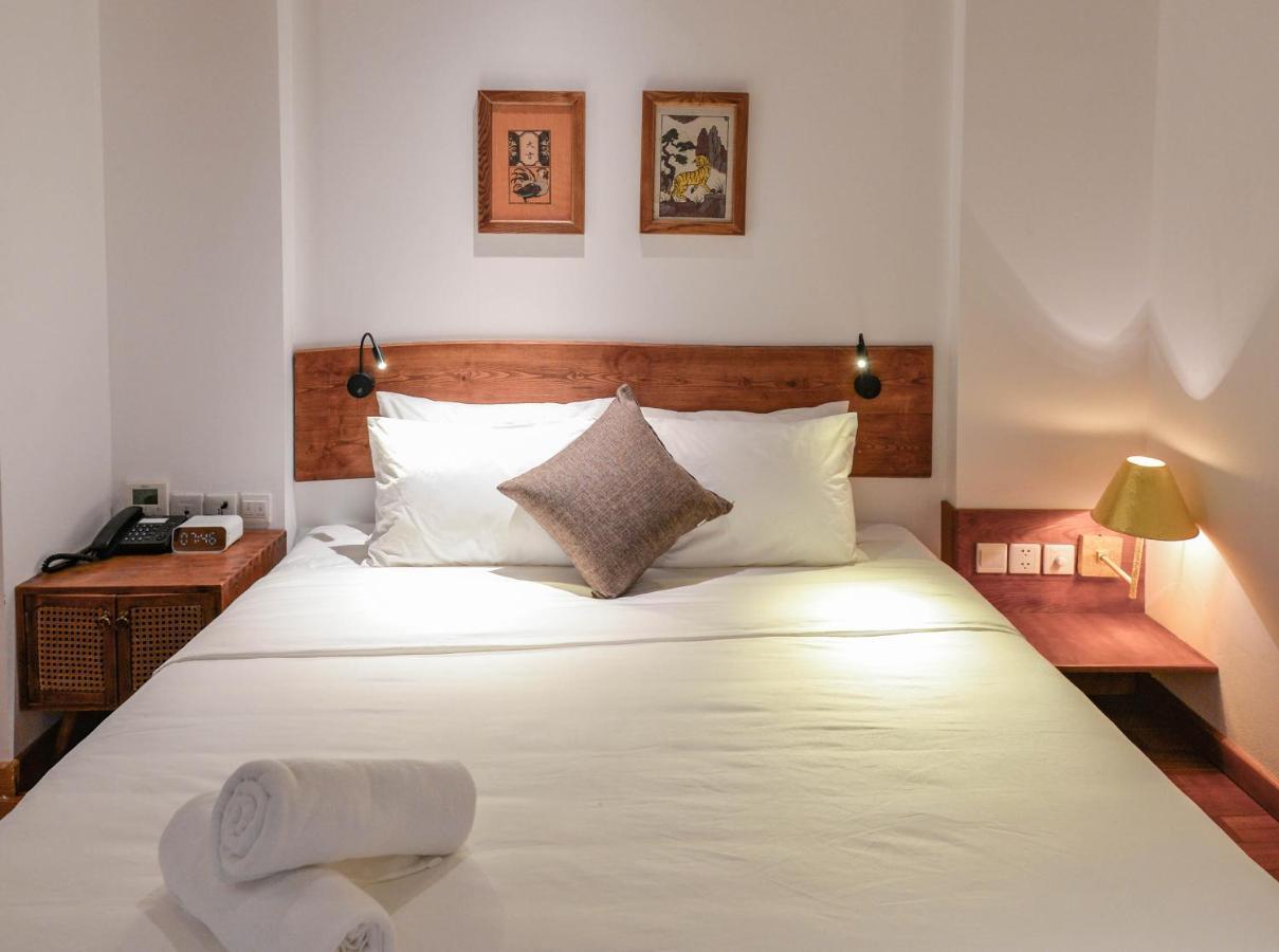 Hotel 22land & Hanoi