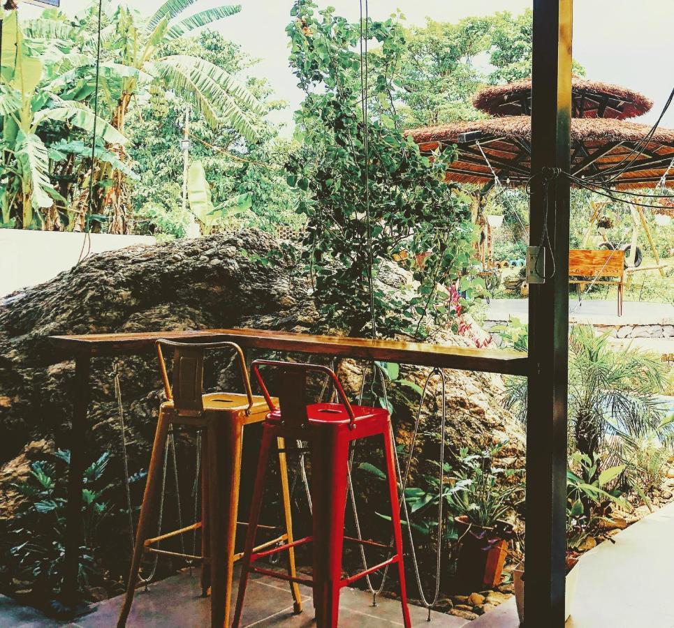 Padme Ba Vi - Venuestay Villa Hanoi