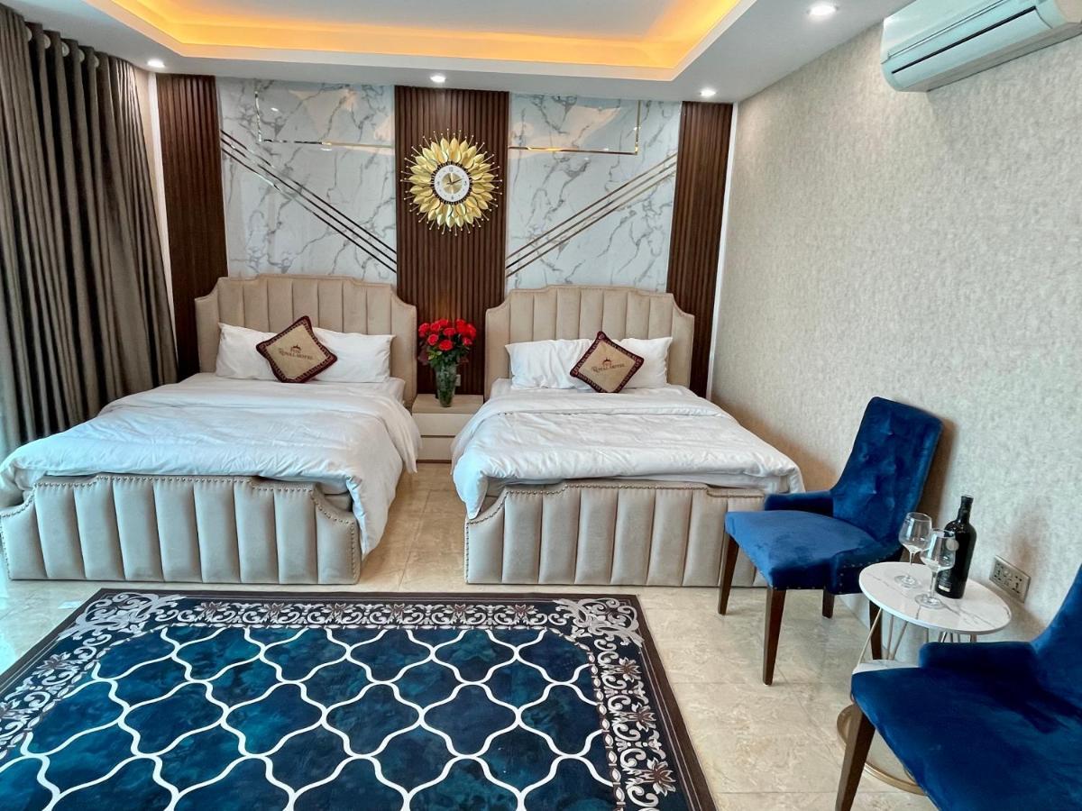 The Royal Near West 3*