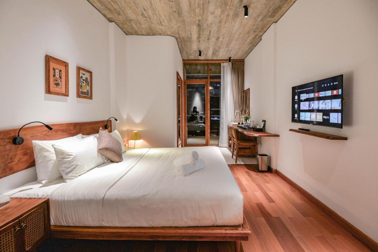 Hotel 22land & Hanoi
