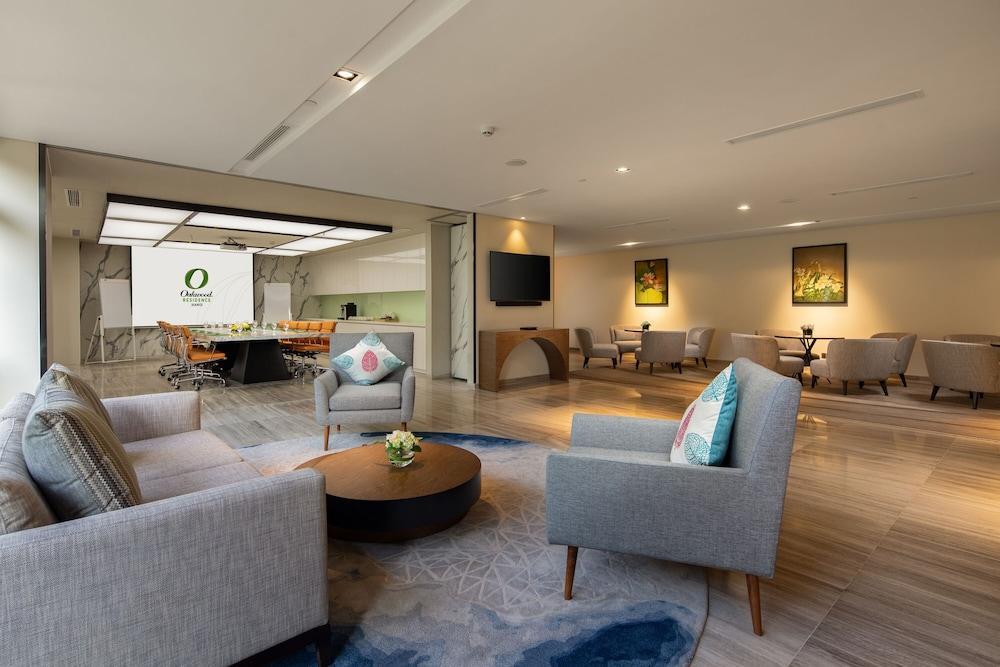 Hotel Oakwood 5*