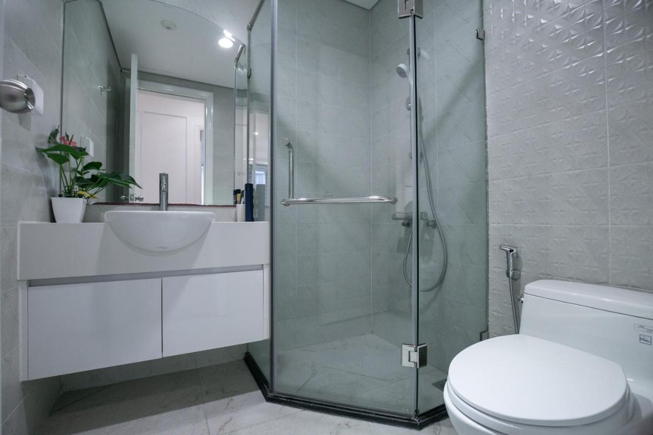 Vinhome Time - Ho 1 Phong Ngu Apartment *