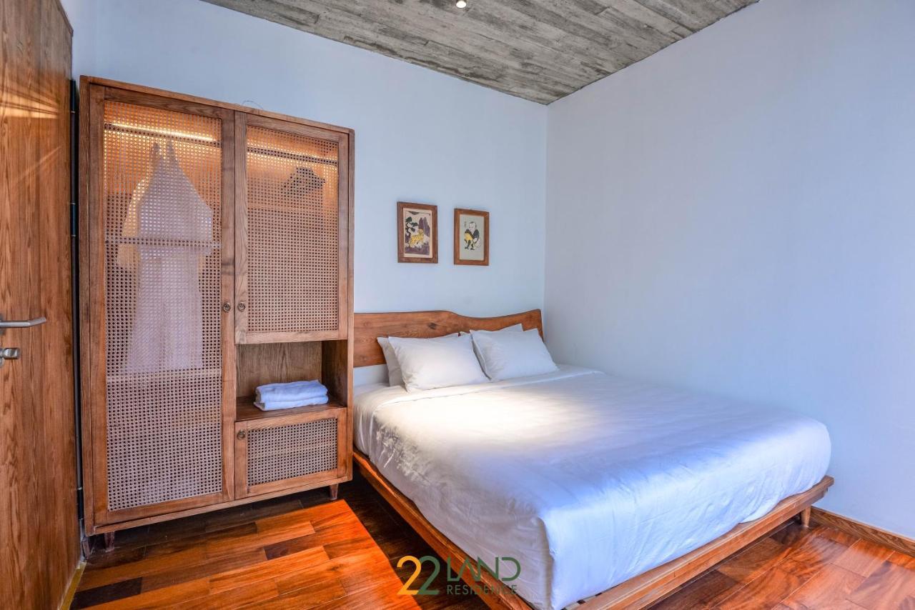 22land & 4* Hanoi