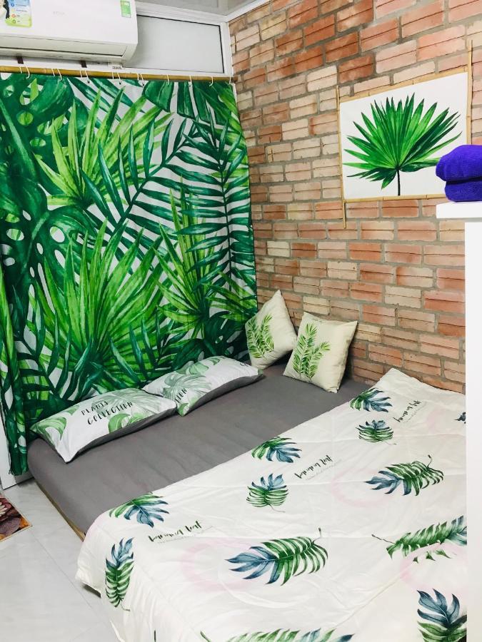 Chicken's House- Duong Lam Homestay Hanoi
