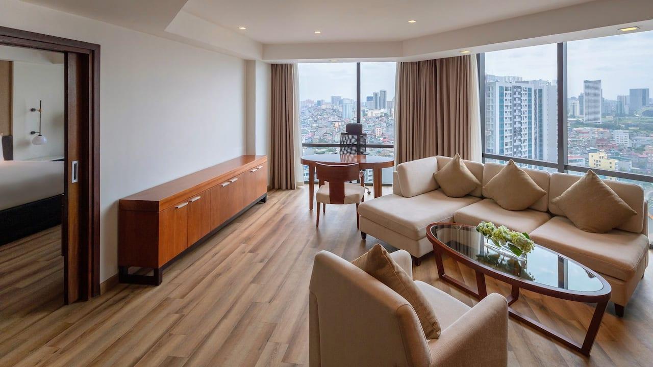 Sheraton West Hotel