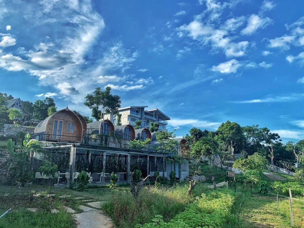 Gia Trinh Ba Vi - Venuestay *