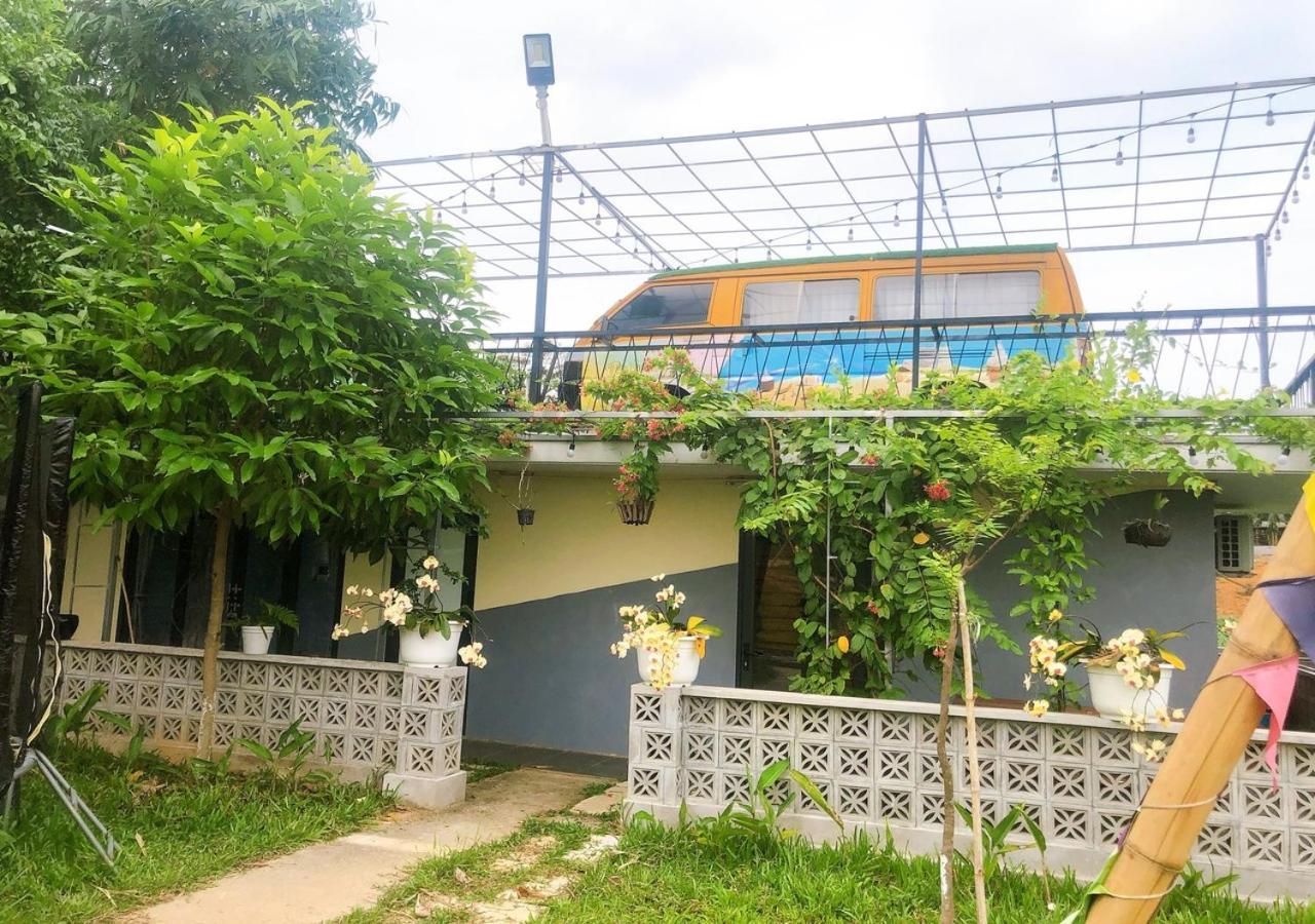 Gia Trinh Ba Vi - Venuestay * Hanoi
