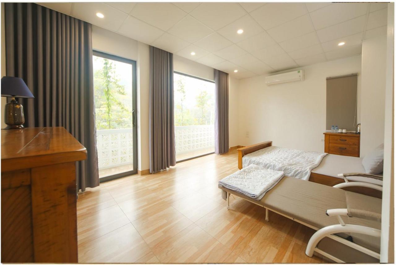 Gia Trinh Ba Vi - Venuestay Homestay