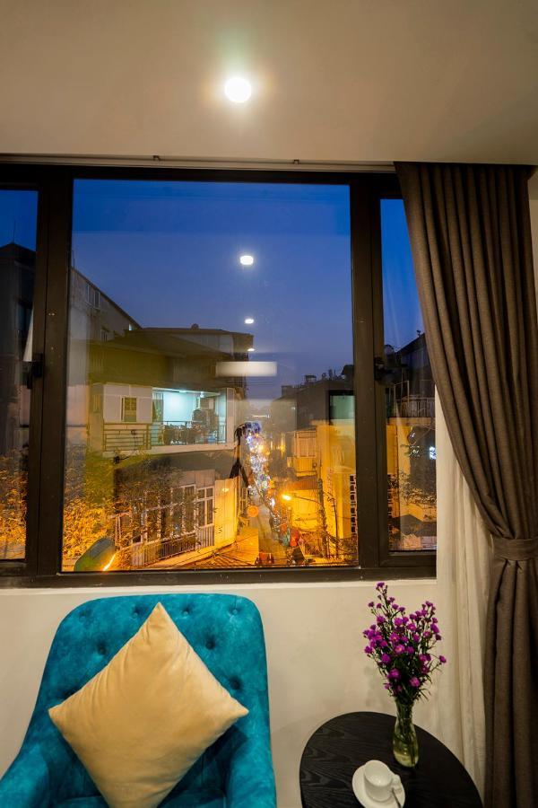 Hotel Mina And Hanoi